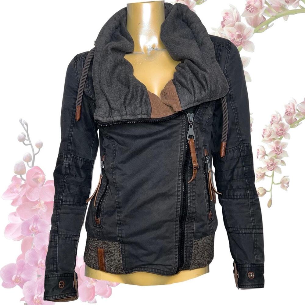 Distressed Collared Denim Jacket